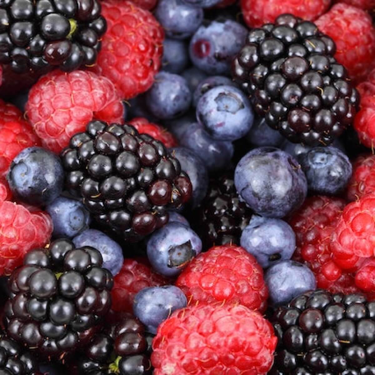 Mixed berries as a healthy snacks