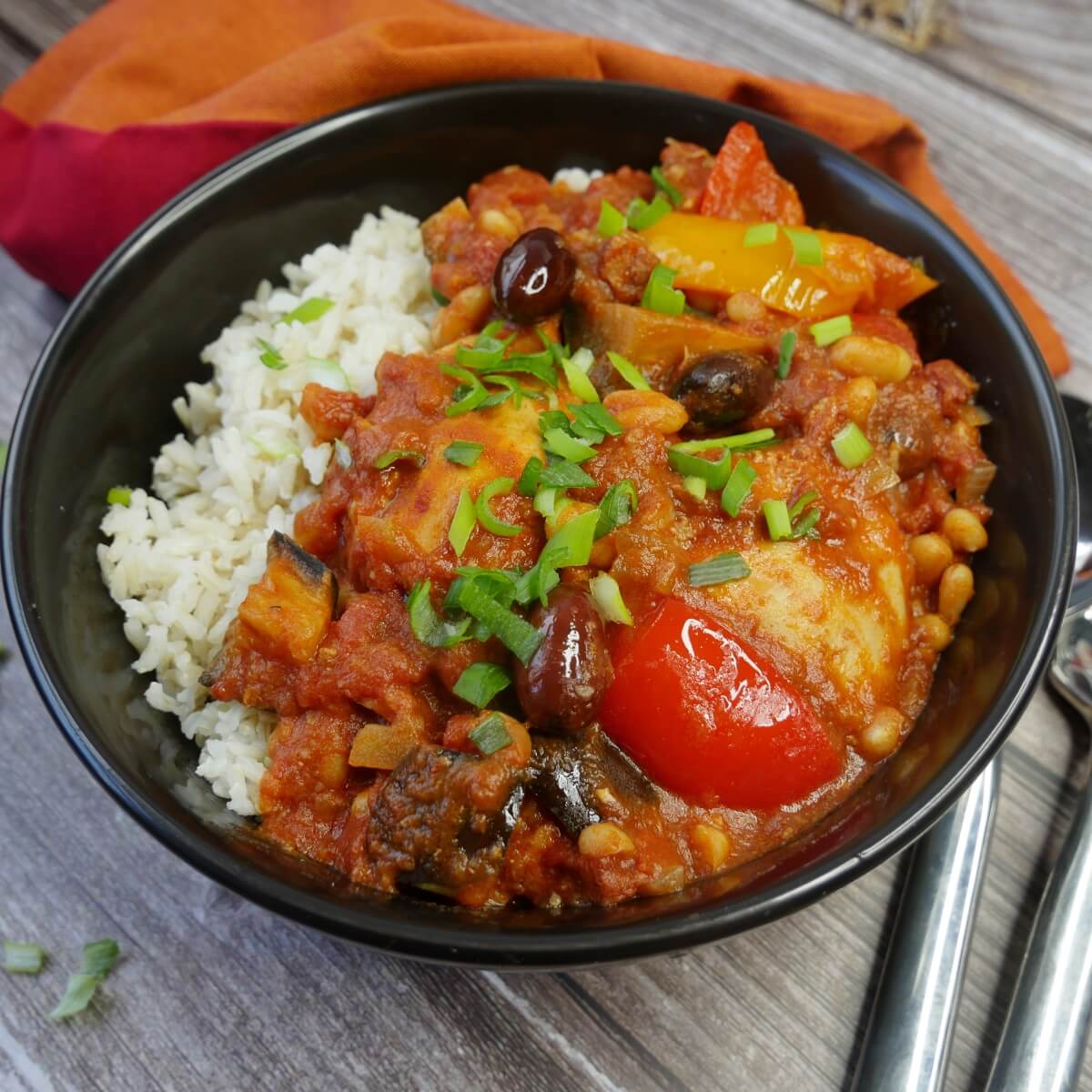 Slow cooker Mediterranean Chicken and vegetables